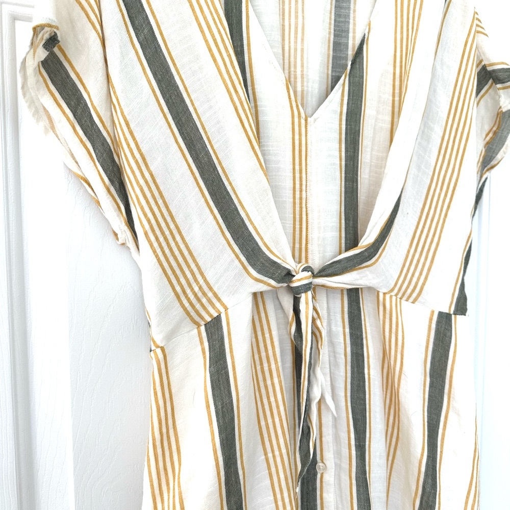 Women’s Lucky Brand Striped Tie-Front Dress with Button Details - Small